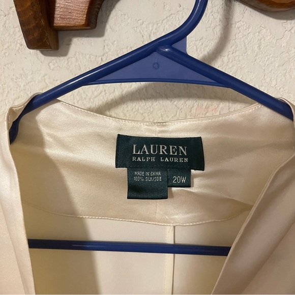 Lauren Ralph Lauren elegant silk blouse - Picture 4 of 5